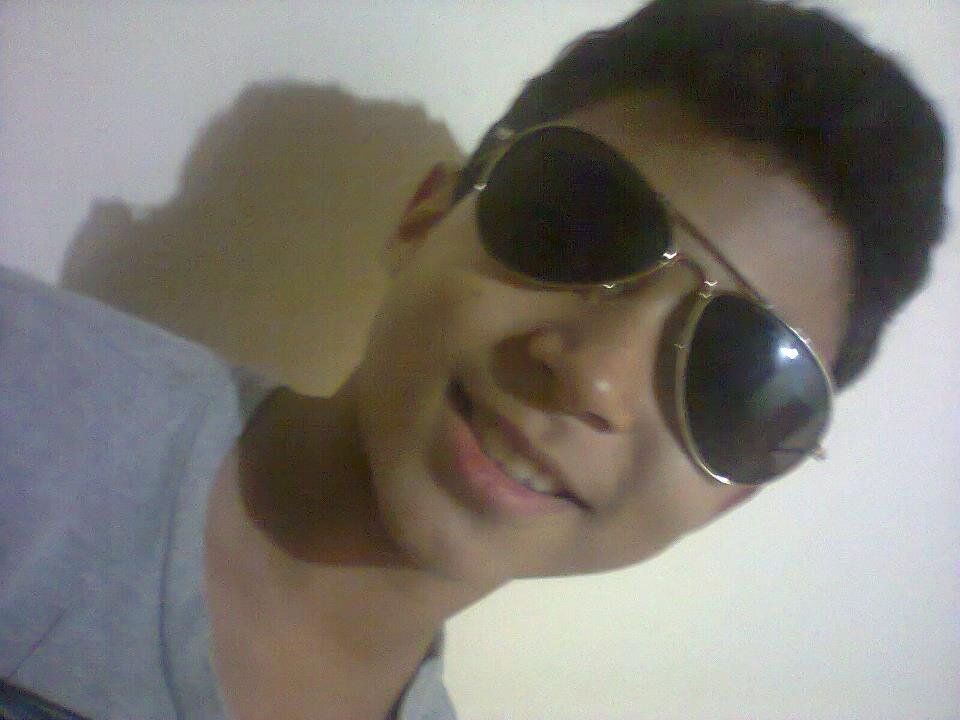 #7flechasv8 no pb , ikiller no conter striker e Herik na vida real. Viva o dia de Hoje pois o amanhã só pertence a deus...