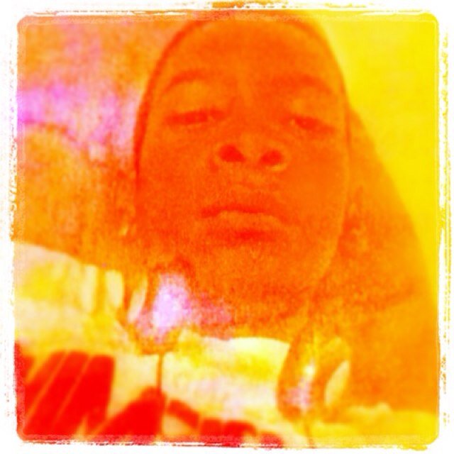 deshaunfast's profile picture. follow me and i will follow you back