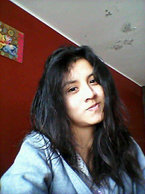 :) MUY FELIZ (:
