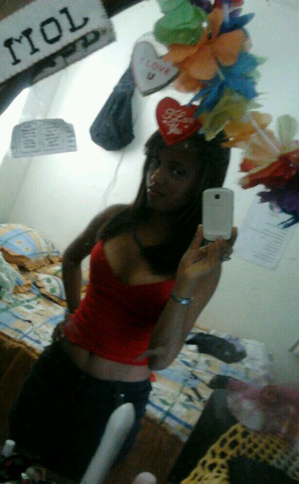 WhatsApp -- 8294325795 Intagram - smelynmaria