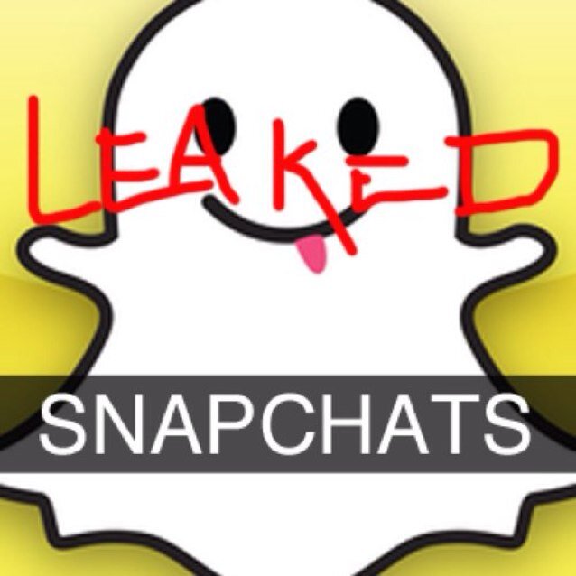Add: HereOnBusiness on snapchat!
Send your filthiest pics and they might make it on twitter! 18+ females
