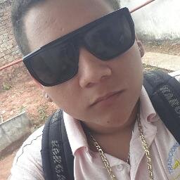 Paz e Amor e o que eu quer pra nos, Ceu e Mar e alguem para Amar.