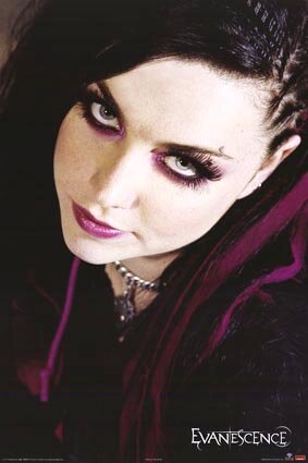 Follows me I follow, follow me the good, bad and the rockers welcome to my twitter /,,/