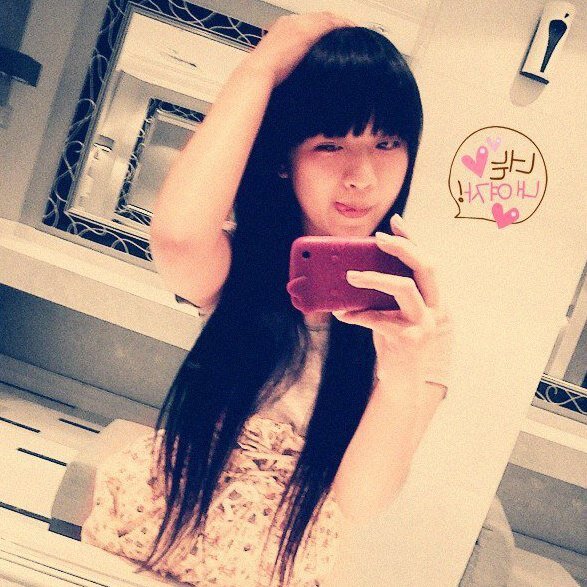 | cheline | '95 | petra university | sby | accountancy  :))