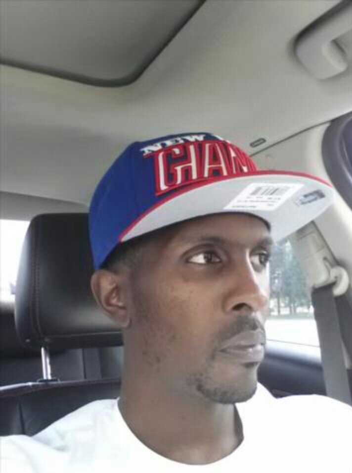 surafia's profile picture. Just a laid back for no reason. Im a father, nothing else matters...