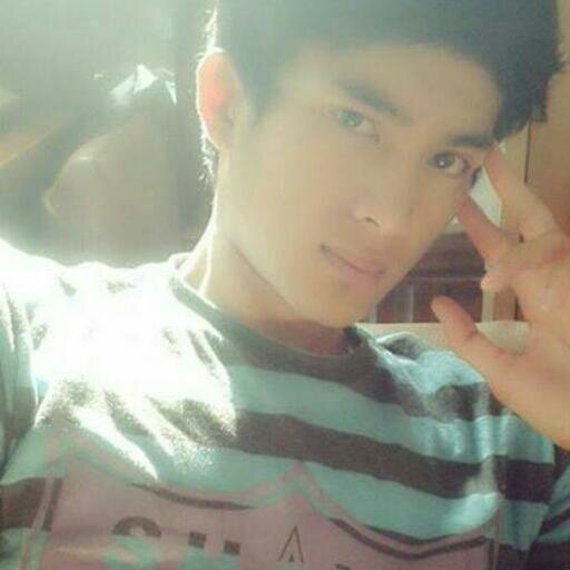 Life must go on |♥Music | Guitarist | Photograph |
