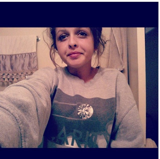 March 3rd 2013 ❤ December 15 is when i blow candles Follow me on instagram , tumblr && add/follow me on facebook .
