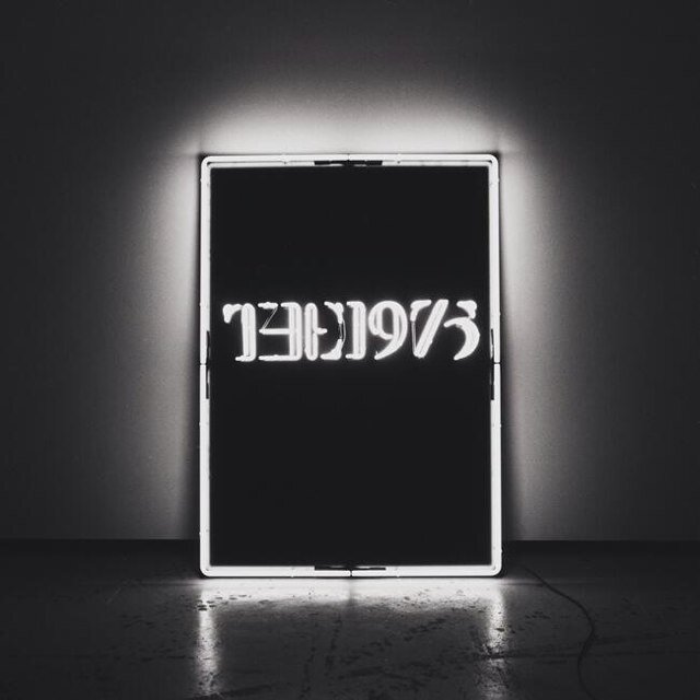 // T W E E T S O F T H E 1 9 7 5 S O N G S //