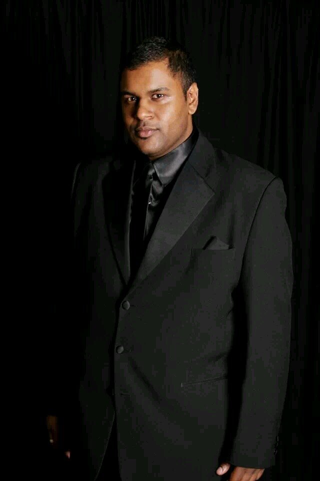 I'm the singer that played the good guy's friend in that opera. You know the one. Right?