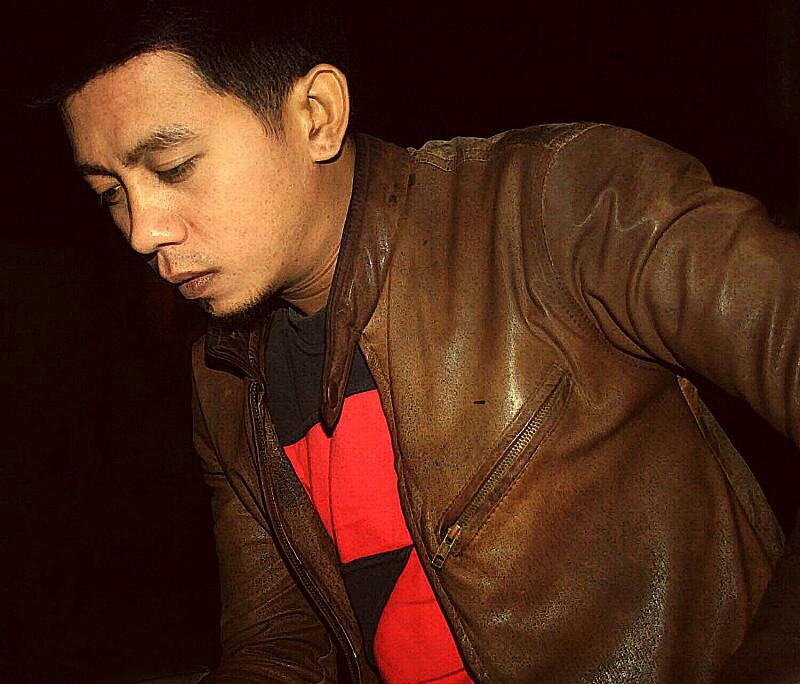 Working KPPT.Kab Tsm | Musician | @CipikaCipiki_Band |Guitaris | Madridista | PERSIB |