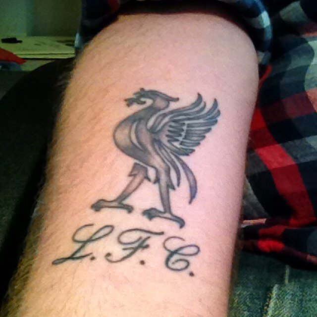 Die hard liverpool fan, i despise man utd, england,essex! never have and will never read or by the sun YNWA JFT 96 ✌