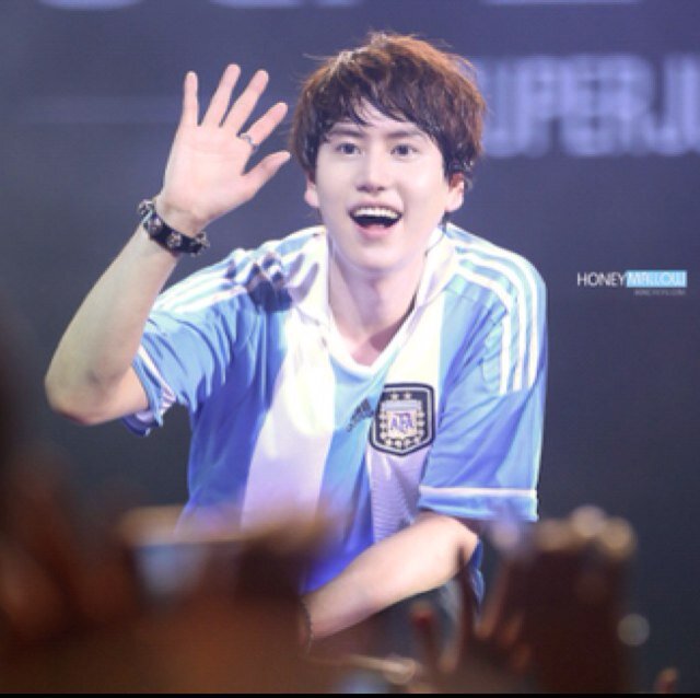 KYU. HEE. WON. HAE. i followback! just ask!