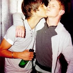 I'M COOK and Freddie effy aşqmz yavsamayın siqerm xs ∞✝AC/DC - NIRVANA - PINK FLOYD