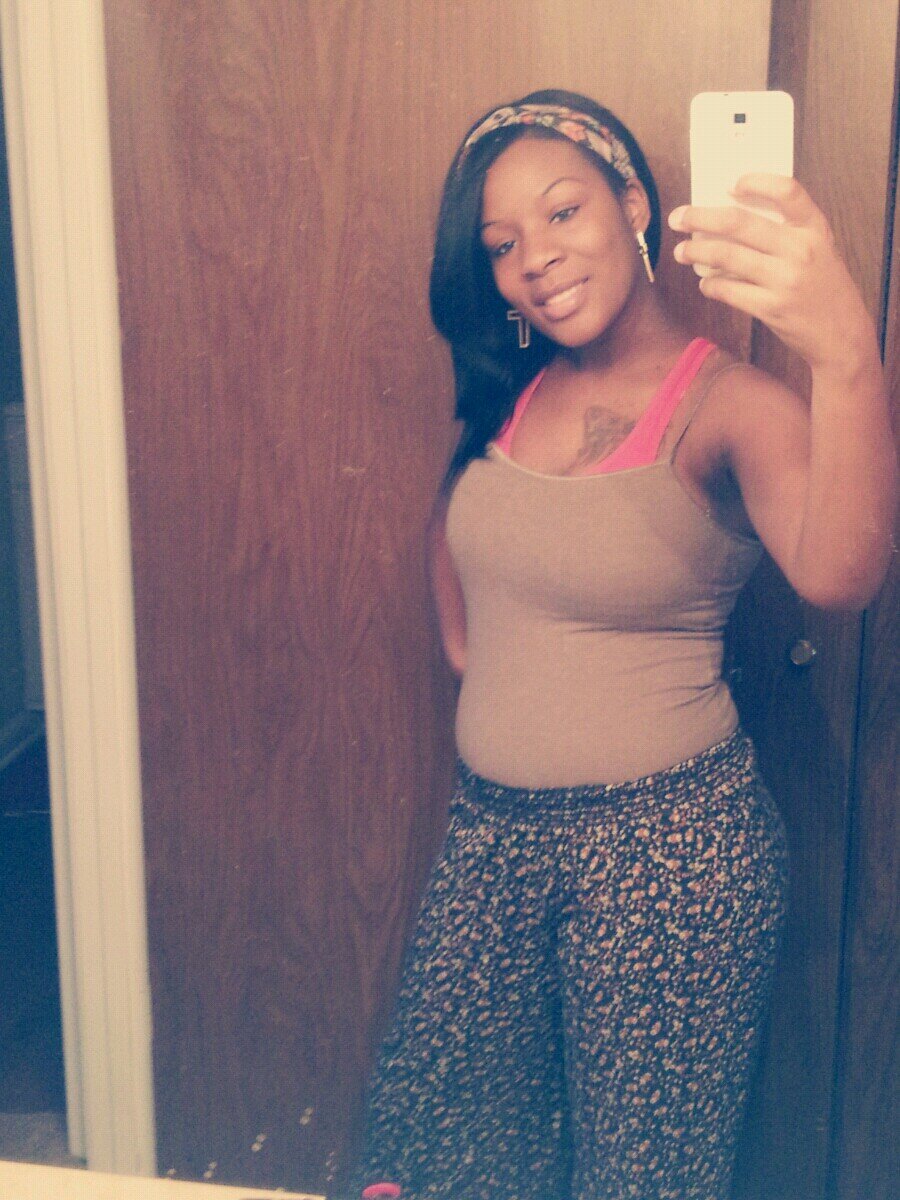 If u hve a problem with me text me If u dnt have my # then tht means u dnt knw me well enough to hve a problem with me .
