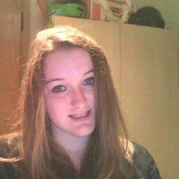 PRAY FOR PARIS EVERYBODY BECAUSE I LOVE THIS GIRL @PARISJACKSON ET JE SUIS UNE MOONWALKER I LOVE THIS MAN @MICHAELJACKSON