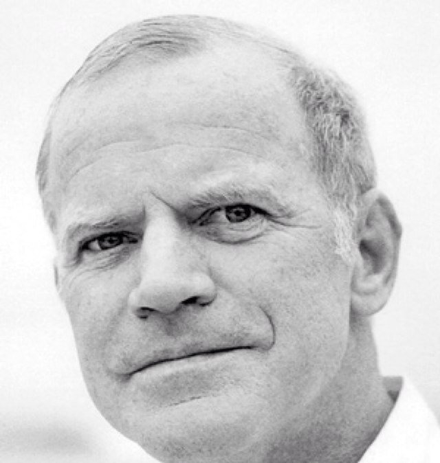 KaryBanksMullis's profile picture. Twitter始めました。よろしければフォロー願います。東京都の高校教諭（生物）。ICT多用派。板書が苦手。解剖も苦手。だが楽しく生物を教えたい。旅行・iPhone・iPad・MTB。同業の方も違う方もよろしく。