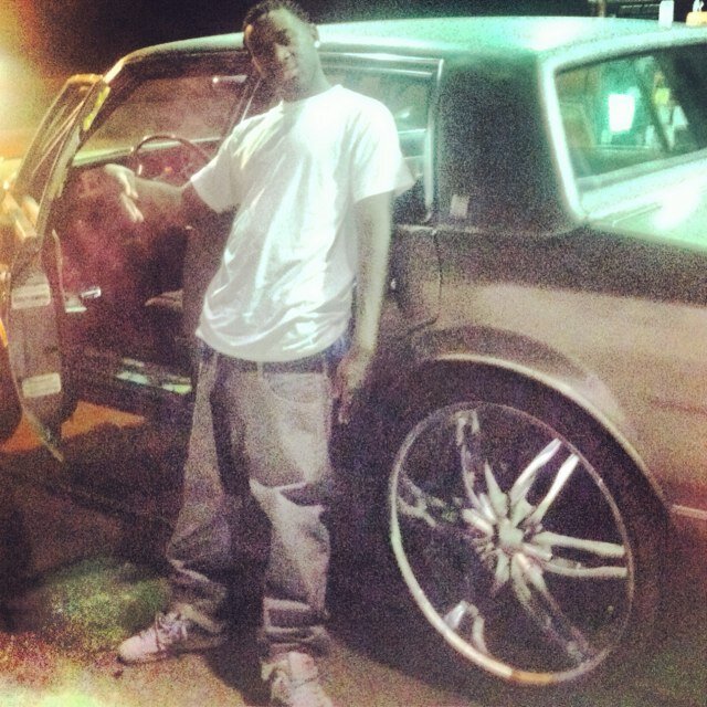 STILL DAT SAME BLACK AZZ NIGGA FROM BACK OF THA CLASS.....GWAY THA MOB!!!!!!!!!