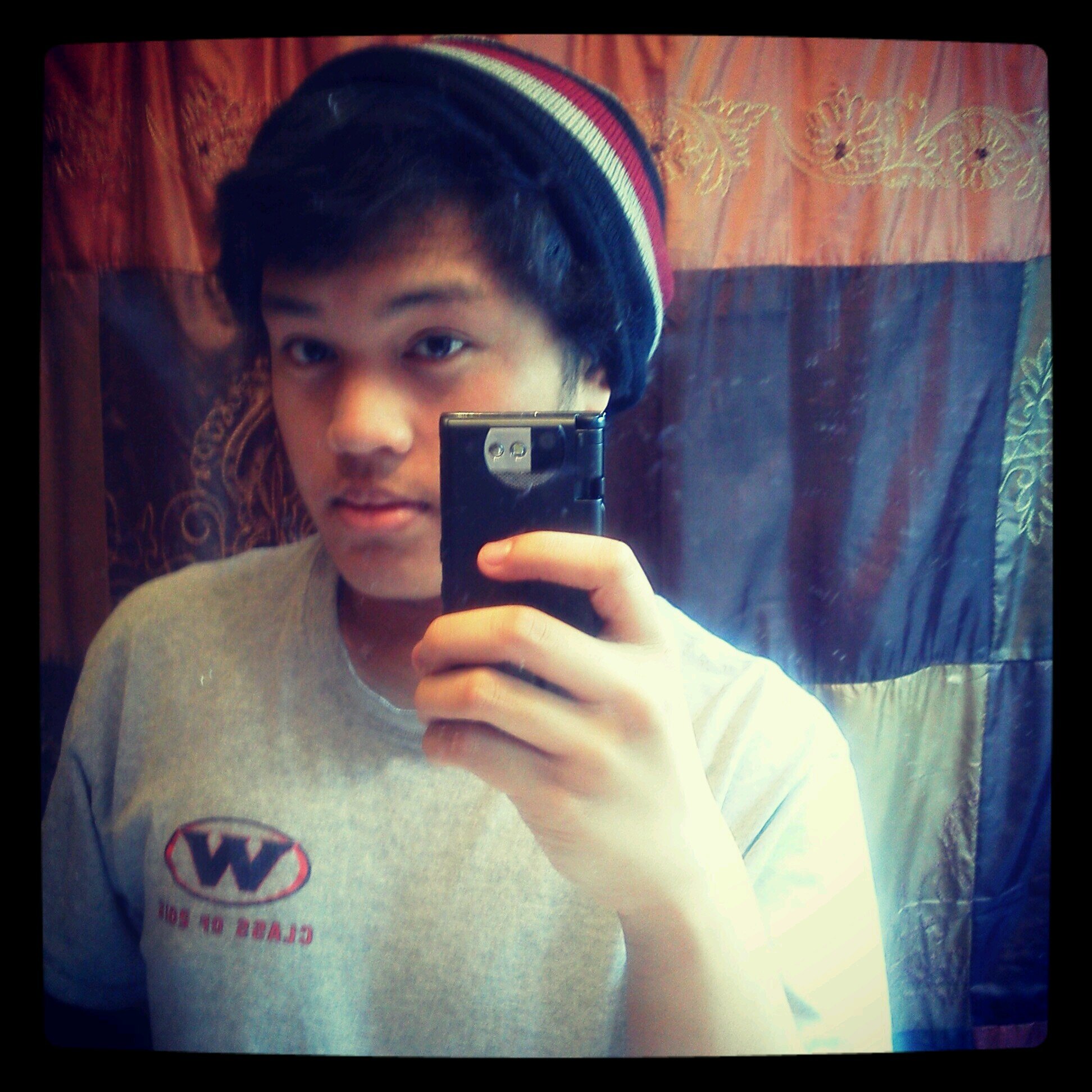 Sup im Arman. I am a violinist and a figure skater||Instagram-armancoolasian || i love playing pokemon X!!!