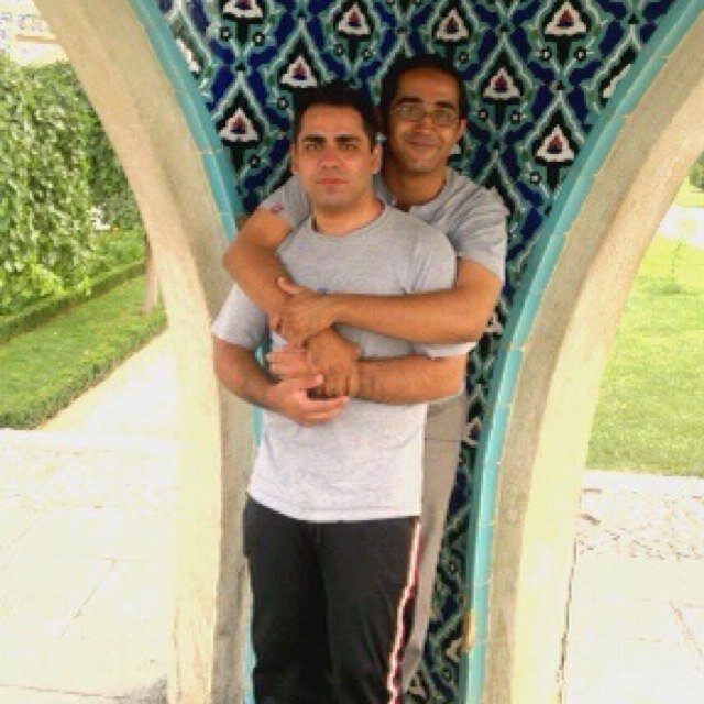 27,vetinari,tehran,eshgh faghad maman,rafigh faghad dadasham,harum zade faghad ahmadinejad,mard didi ye shab kenaresh bekhab