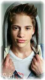 35 mainiacs fking in love with onze 4 mannen. » @tweetmainstreet lovejullie lekkys X dymphy&roos