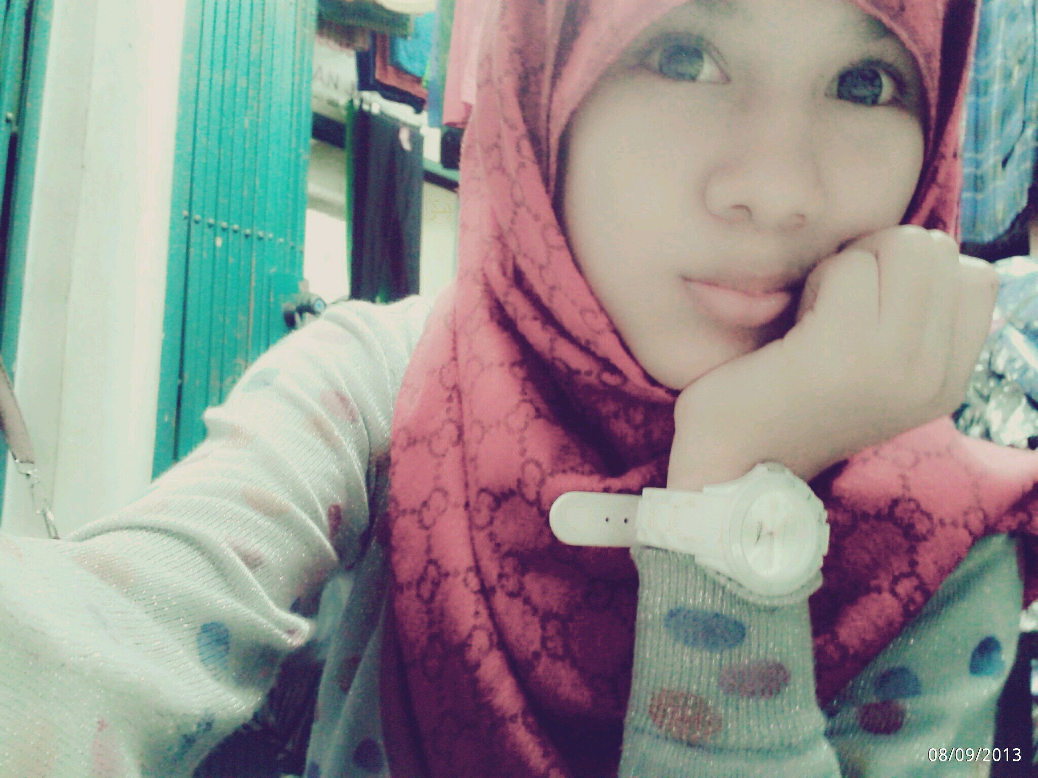 simpel,,,,,gk suka yg ribet