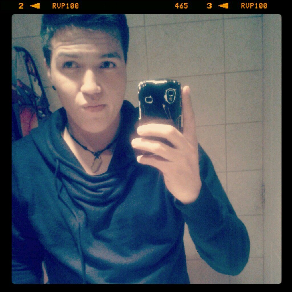 poxho21's profile picture. feliz de la vida 3