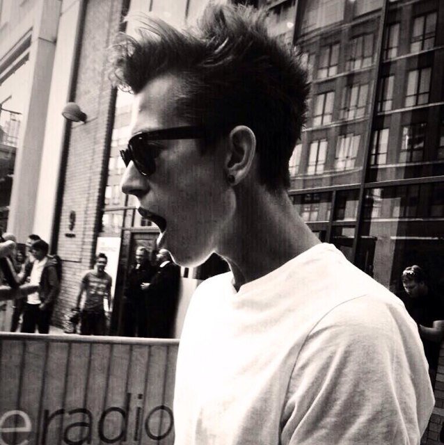 James Mcvey is perfect. @bradimagines_ @connorimagines_ @trisimagines_