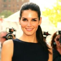 fan of r&i, criminal minds, under the dome, greys anatomy, harry potter,..  - *angie harmon & sasha alexander* - please follow :)