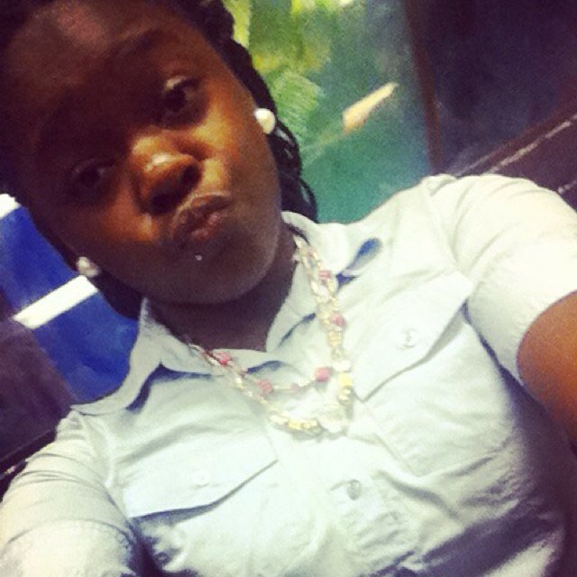 Not someone who judge , but im my own person & do wtf i want so follow me & il follow back .. mean time bonding w/my baby ... LNH ❤