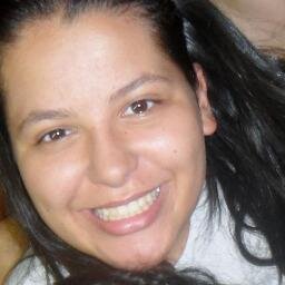 Bianca. Amo vôlei!!! Adoro ler, livros são tudo de bom! Santista!! Beeeeeeeem tagarela, e muito Feliz! =) Prazer!