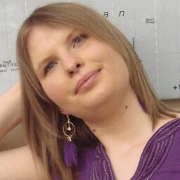 Carolouvet's profile picture. vegetarian/environmentalist/animals lover