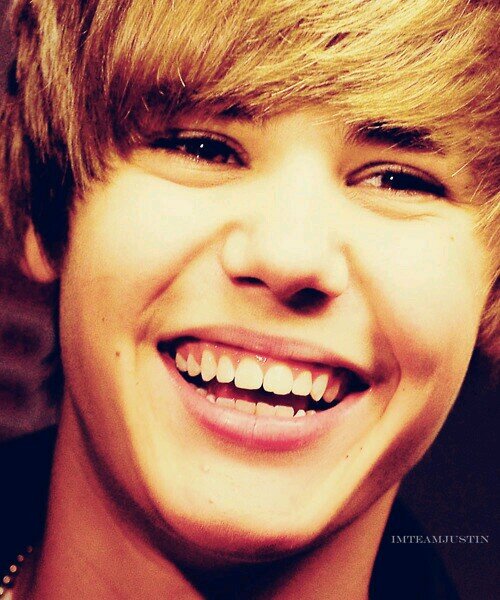 Soy una Belieber Española, Mi principe es @AaronCarter , Mi Rey es @justinbieber y mis dioses son @Backstreetboys :)
