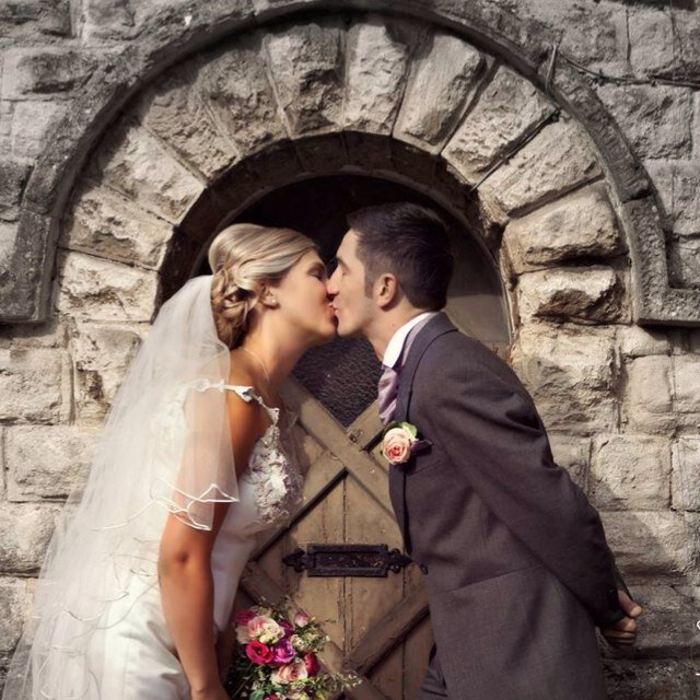 lauraelise87x's profile picture. Blah blah blah.... chin chin i say! Get on the Pimms. Oooosh!