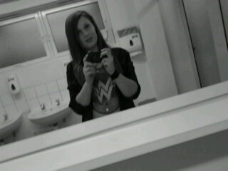HHHHUUUUGGGEEE M.A.D Fan, love you Michael, Aidan and Dan;)