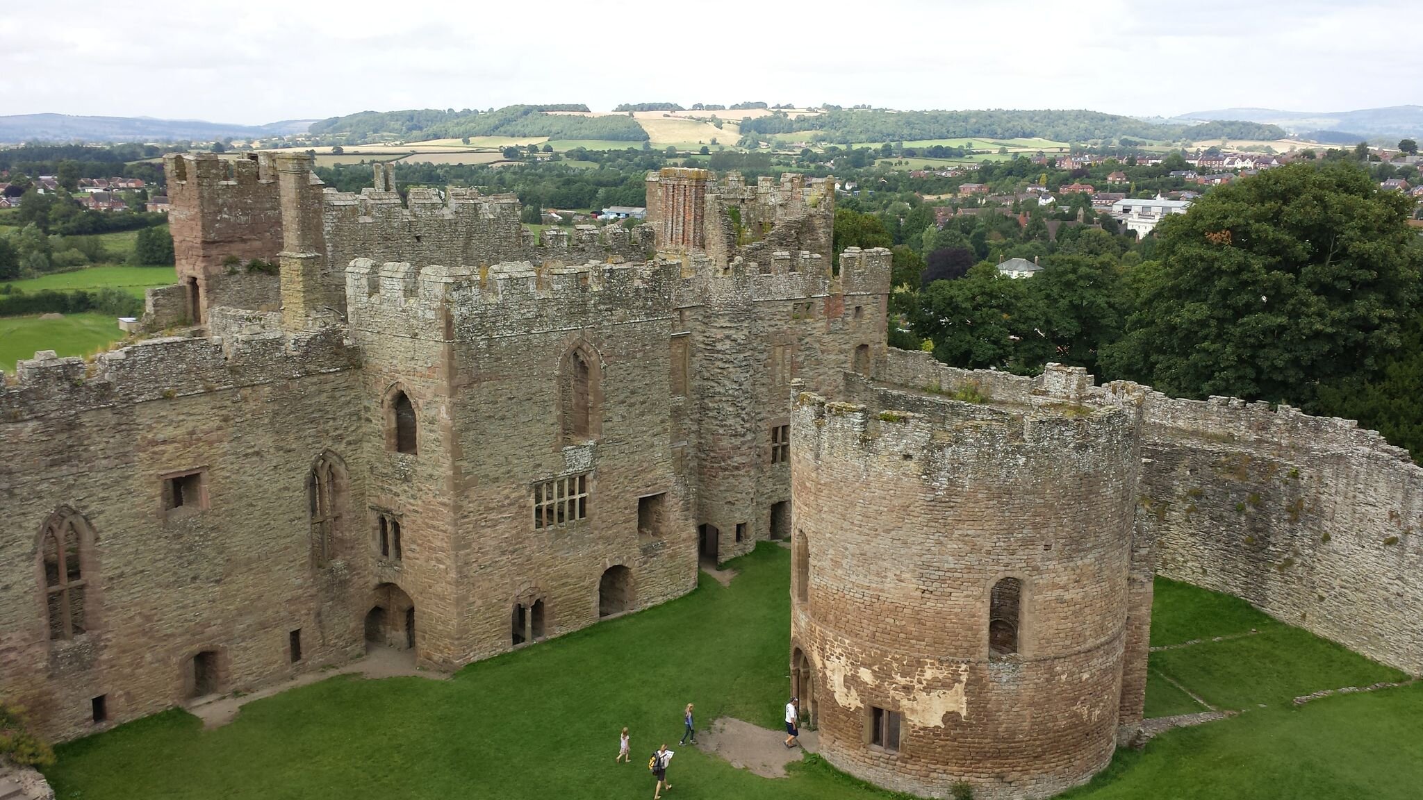 Ludlow Castle Profile