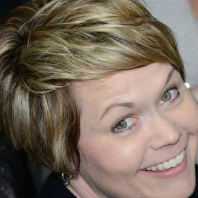 FallesenLori's profile picture. 