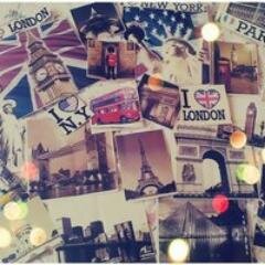 Vendemos posters de todo tipo y de cualquier fandom.Puedes ver los precios en nuestro blog. Hacemos envios a toda españa. Somos @sofiamcfly y @lolamcflurry1D