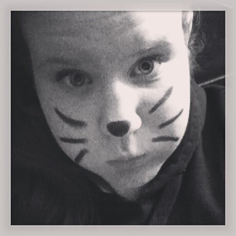 I love photography, making people laugh, I love One Direction, music, and being crazy!(: