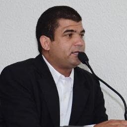 Meu nome é João Neto. Sou filho natural de Sapé. Por muitos também sou chamado carinhosamente de Jojó