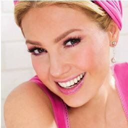 ThaliaAlDia's profile picture. Noticias sobre la diva Mexicana