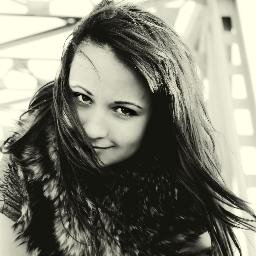 Nadya1995S's profile picture. 