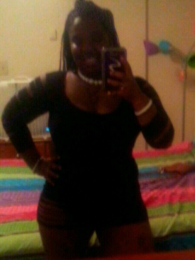 LoVn Me! iM d ReALeSt, STR8 KLASsY 2 sExY WiiT DA ATTiTUDE. It'S mE BrItTaNy. #TeAm IpHoNe 4⃣s, #TeAm-CoLLeGe GiRL