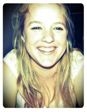 Melissa_Jane2's profile picture. UCT student. Baker. People watcher. Loud-mouth. Coffee lover. Dumb blonde. Short-sighted. Pink Panther. Masterchef fan. Social runner.