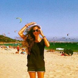 Pilaruski's profile picture. Diplomada en magisterio de E.F. Licenciada en Ciencias de la Actividad Física y el Deporte. Fanática de la moda.