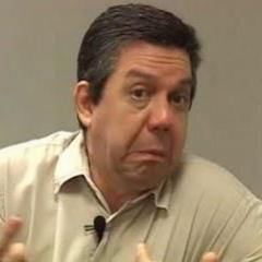 corrijo os outros para o bem dos meus ouvidos