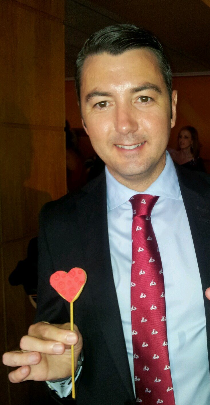 Villanovense, Asesor Comercial de Vida y Salud MAPFRE . Amante de los deportes.