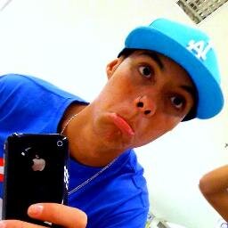 Jogador de Futebol
Ousado&Alegre96
Face: http://t.co/1H8aTioNTm