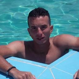 jasieltellez's profile picture. Estudiante 5to año Ingeniería Informática.