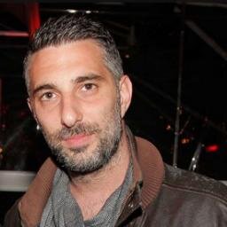 La televisión como entretenimiento. El cine como cultura. COSMOPOLITA. Tengo mis propias ambiciones. SM/CM