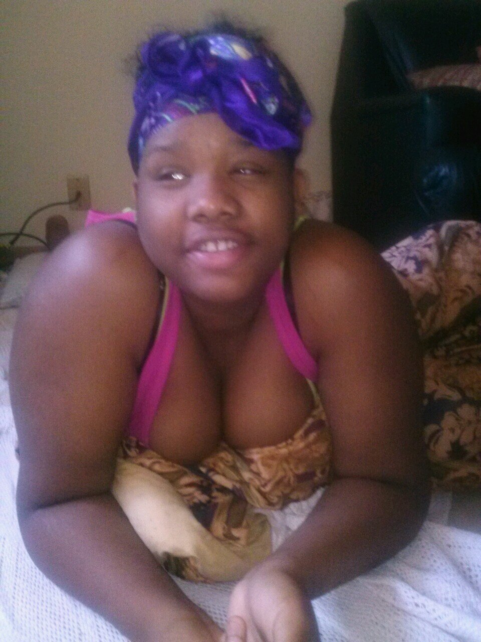 kik me @toosexy54